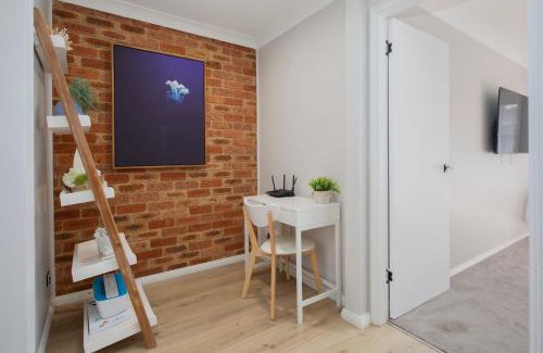 Ettalong Beach House | Whale Song Serenity - Ettalong Beach Garden Stay