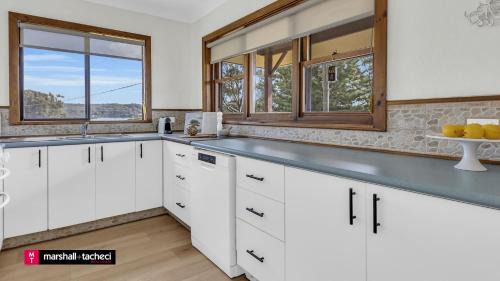 Bermagui House | What A View Unit4 120 Lamont St Bermagui Holiday Unit
