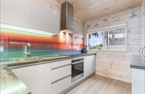 Whiritoa House | Whiritoa At Its Best