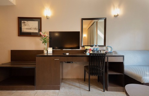 Candolim Resort | Whispering Palms Beach Resort