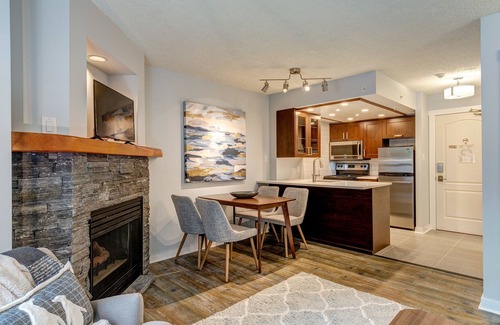 Upper Village Condo | Whistler Blackcomb VR at Marquise