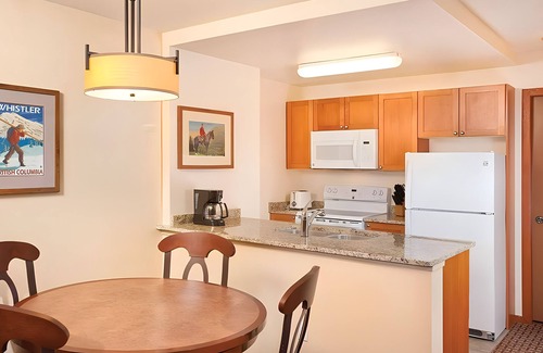 Village North Resort | Whistler Cascade Lodge Resort with A Full Kitchen