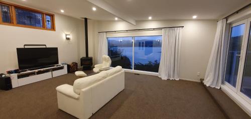 Whitby House | Whitby sea view