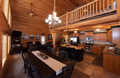Island Park Cabin | White Moose Cabin, Hot Tub, 22 Miles to Yellowstone