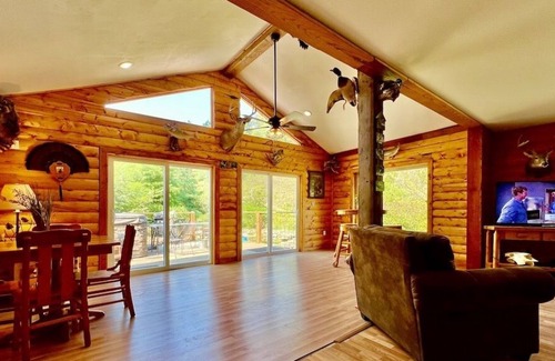 Lansing Cabin | White Pines w/ Hot Tub & Swimming Pond