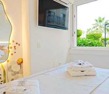 Torrequebrada Apartment | White Summer in Benalmadena