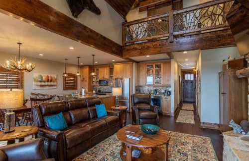Elk Park House | Whitetail Ridge Lodge at Eagles Nest