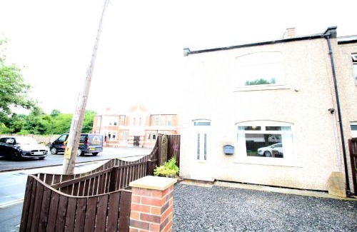 Whitley Bay House | Whitley Bay - Sleeps 6 - Dogs welcome