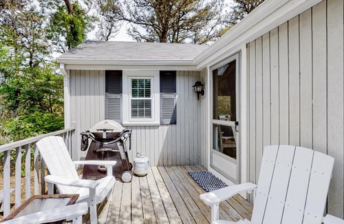 North Truro House | Whitman Surf Cottage & Great Hollow Retreat