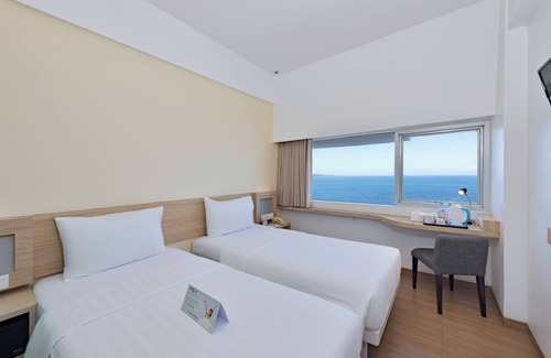 Manado City Centre Hotel | Whiz Prime Hotel Megamas Manado
