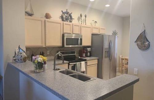 Tropical Cove Condo | Who's Your Caddy at Lexington CC Golf Village
