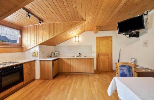 Sarentino Apartment | Wieserhof Ferienwohnung Zirm
