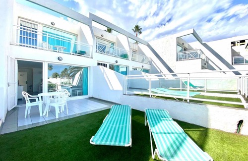Playa del Aguila Apartment | Wifi apartment, pool, near Playa del Aguila