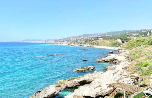 Kfardebian Hotel | Wild Areca Beachfront Exotic Room in Batroun
