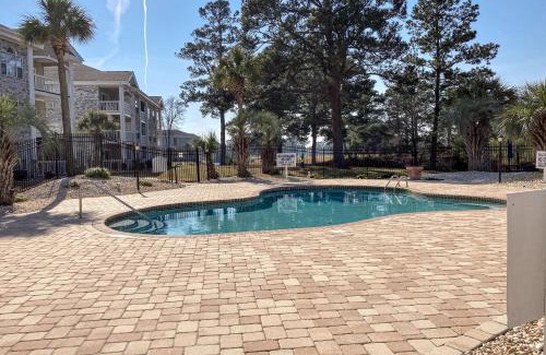 Central Myrtle Beach Apartment | Wild Iris 202