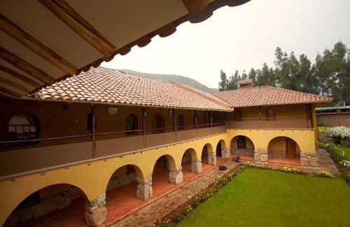 Urubamba Hotel | Willka Rumi