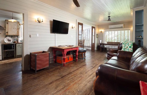 New Braunfels House | Wind Song Heritage Haus OT 191