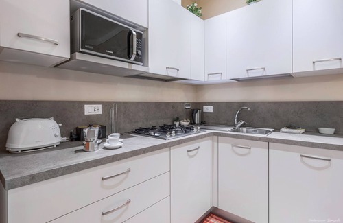 San Lorenzo Apartment | Wine Apartments Florence Barolo