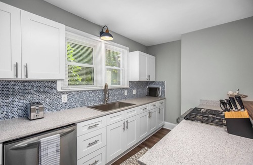Winston - Salem Cottage | Winston-Salem's Quaintest Cottage