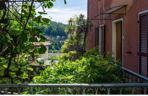 Brunate Apartment | WISTERIA HOUSE