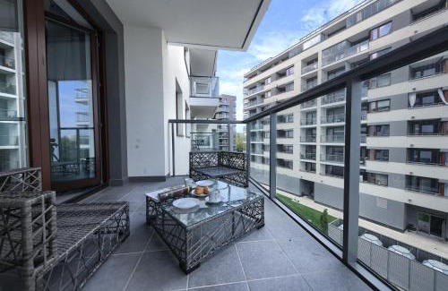 Wola Apartment | Wola Luxury Stay