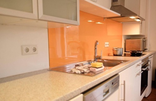 Wolthusen Apartment | Wolthuser Warf II, Feha - Apartment/Fewo II, shower, WC, 2 bedrooms