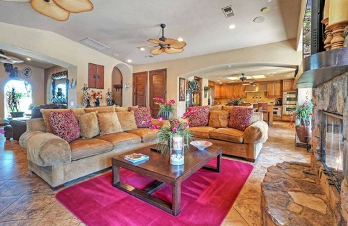 Palm Desert House | Wonderful Palm Desert Location next to El Paseo Shopping and Dining District
