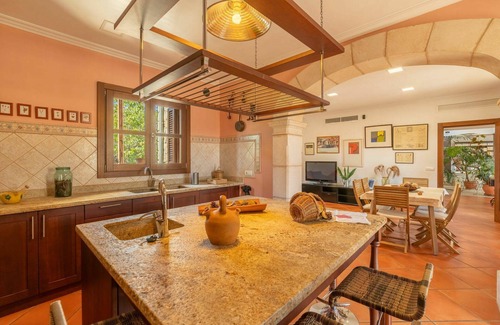 Mancor de la Vall Villa | Wonderful private villa with A/C, WIFI, private pool, hot tub, TV, patio and panoramic view