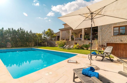 Mancor de la Vall Villa | Wonderful private villa with A/C, WIFI, private pool, hot tub, TV, patio and panoramic view