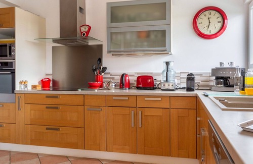 Alignan-du-Vent Villa | Wonderful private villa for 8 guests with WIFI, A/C, private pool, TV and terrace