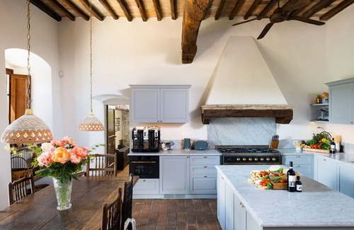 San Pietro in Bossolo Villa | Wonderful private villa for 12 guests with WIFI, A/C, private pool, TV, patio and panoramic view