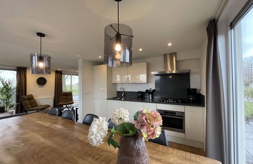 Graft House | Wonderful private villa for 10 people with pool, WIFI, TV, terrace and parking