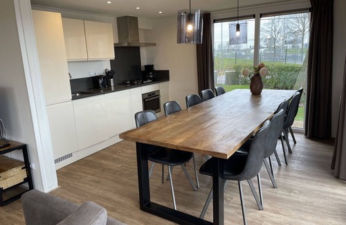 Graft House | Wonderful private villa for 10 people with pool, WIFI, TV, terrace and parking