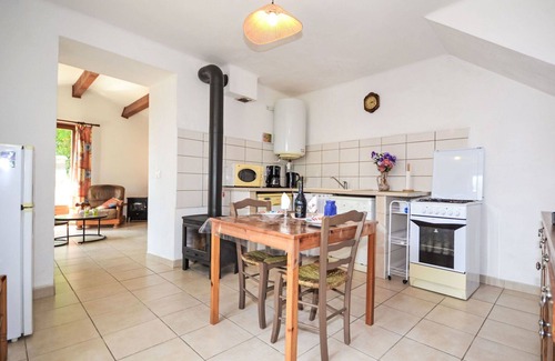 Montreal House | Wonderful private villa for 2 people with TV, patio, pets allowed and panoramic view