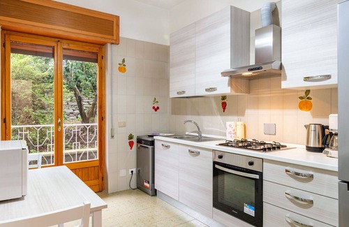 Cissano House | Wonderful private villa for 11 people with WIFI, TV, balcony and pets allowed