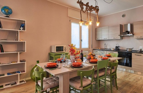 Besozzo Villa | Wonderful private villa for 8 people with hot tub, private pool, A/C, WIFI, TV and patio