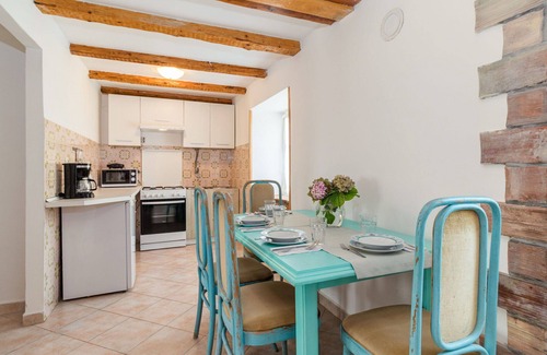 Kozljani House | Wonderful private villa with WIFI, private pool, A/C, TV, terrace, pets allowed and parking