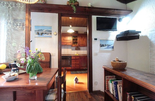 Nevegal House | Wonderful villa for 6 guests with WIFI, TV, terrace and pets allowed