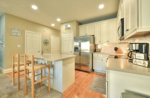 Rehoboth Beach House | Wonderfully Appointed Townhome Minutes From Both Historic Lewes and Rehoboth Beach