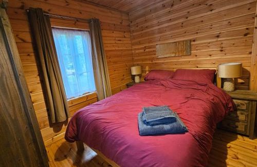 Ballyconnell Ski Chalet | Woodland Log Cabin