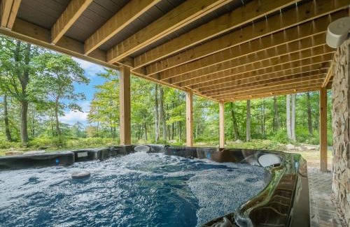 McHenry House | Woods-Stock