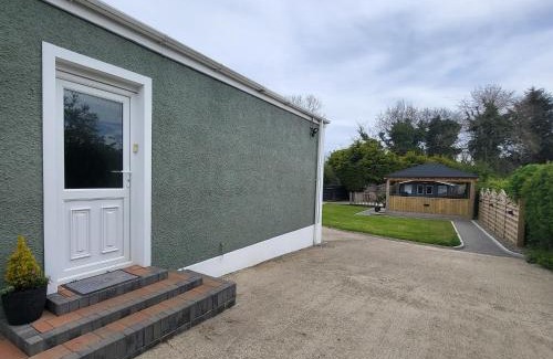 Coleraine Apartment | Woodside guest house
