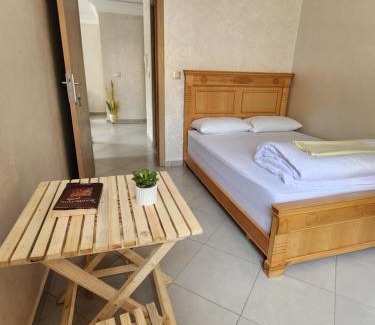 Anza Apartment | Work and Surf Flat Fast WiFi Walk to Beach