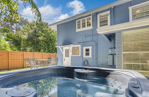 Tarpon River House | Work-friendly, shared hot tub! Near Las Olas Blvd