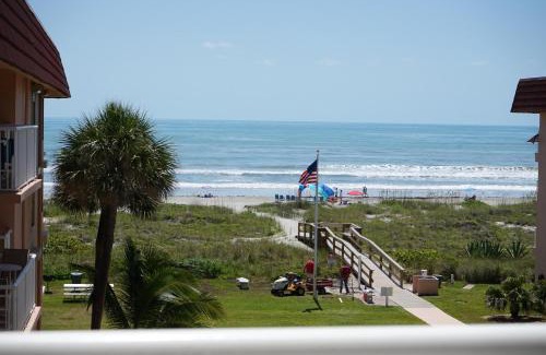 Cocoa Beach House | WOW! Updated Oceanfront, Pool Front Spanish Main Condo 45!
