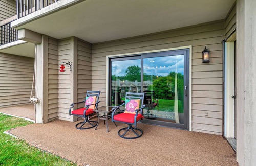 Blowing Rock Condo | Wren 103 | Fireplace, Restaurant, Pool, Spa