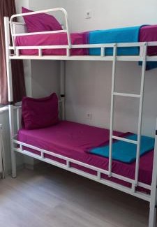 Taksim Hostel | XALİLA HOSTEL & CAFE, MEN's ROOM, BEST IN ISTANBUL ,