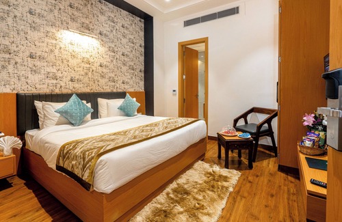 Amritsar Hotel | Xenious Micro Amritsar