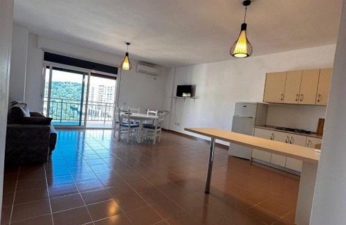 Golem Apartment | Xhulio apartament