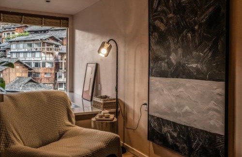 Qiandongnan House | Xijiang Qianhu Miao Village Mountain and B&B